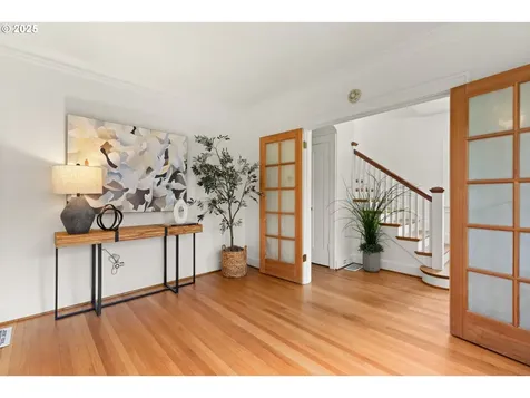 2409 NE 32nd Avenue Portland OR 97212