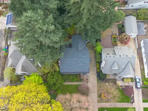 2409 NE 32nd Avenue Portland OR 97212