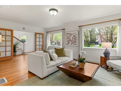 2409 NE 32nd Avenue Portland OR 97212