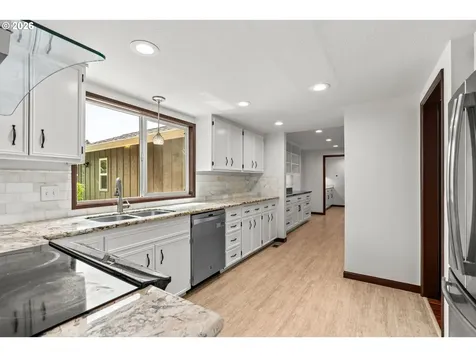 2540 Snelling Drive Eugene OR 97408