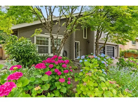 2540 Snelling Drive Eugene OR 97408