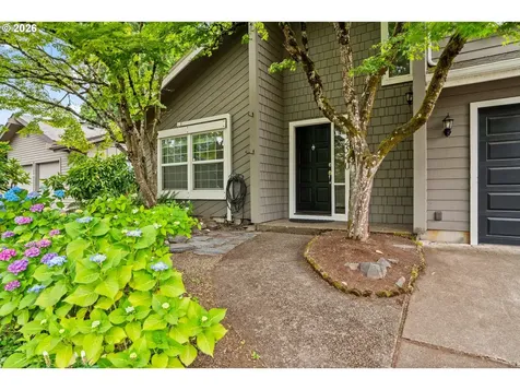 2540 Snelling Drive Eugene OR 97408