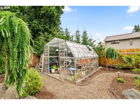 2540 Snelling Drive Eugene OR 97408