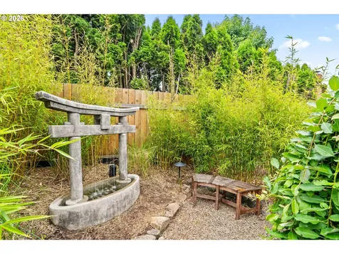 2540 Snelling Drive Eugene OR 97408