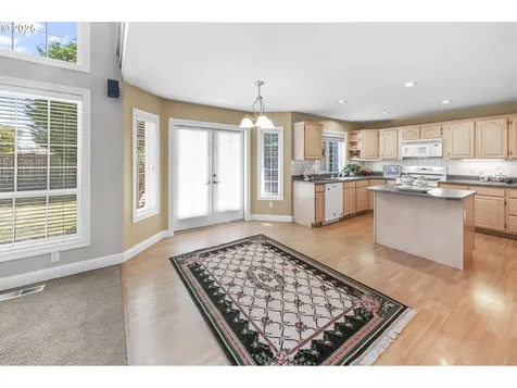 2708 NW Sunset Court Camas WA 98607