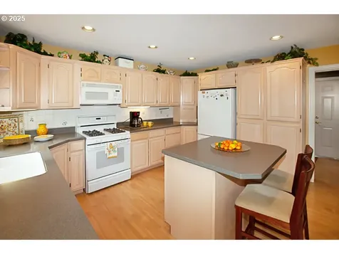 2708 NW Sunset Court Camas WA 98607