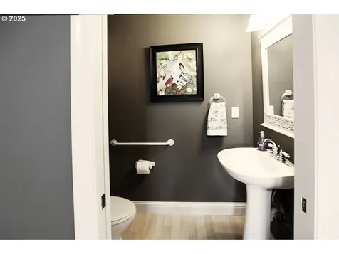 2708 NW Sunset Court Camas WA 98607