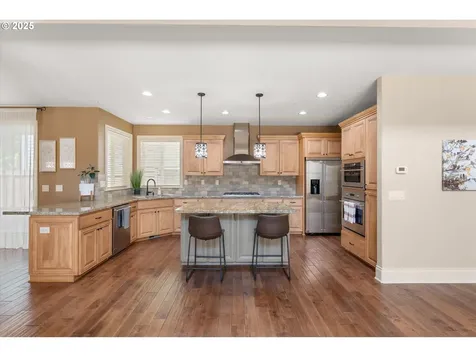 11830 SW Grenoble Street Wilsonville OR 97070