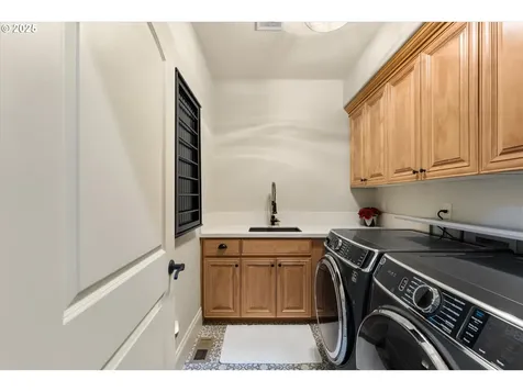 11830 SW Grenoble Street Wilsonville OR 97070