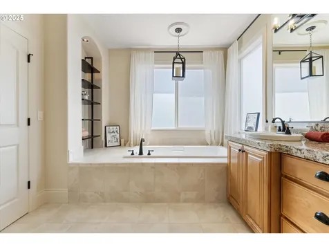 11830 SW Grenoble Street Wilsonville OR 97070