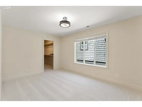 11830 SW Grenoble Street Wilsonville OR 97070