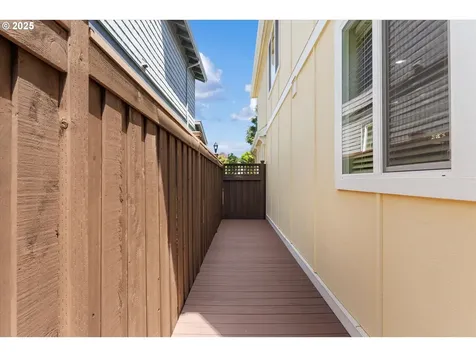 11830 SW Grenoble Street Wilsonville OR 97070
