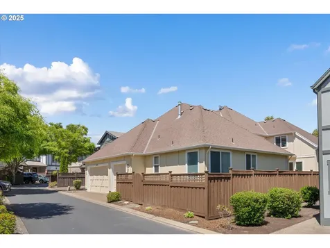 11830 SW Grenoble Street Wilsonville OR 97070