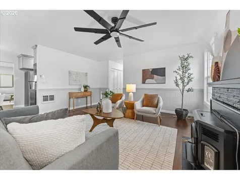 12875 SW Dale Circle Beaverton OR 97008