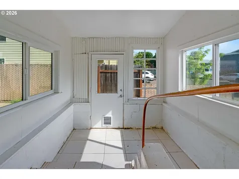 481 S Pine Street Canby OR 97013