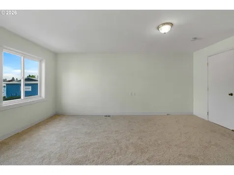 481 S Pine Street Canby OR 97013