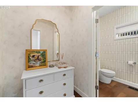 72 Nansen Summit Lake Oswego OR 97035