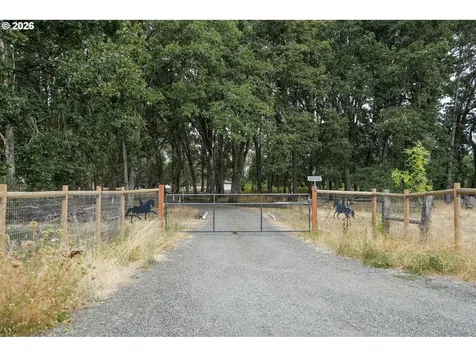 1780 Clover Ridge Road NE Albany OR 97322