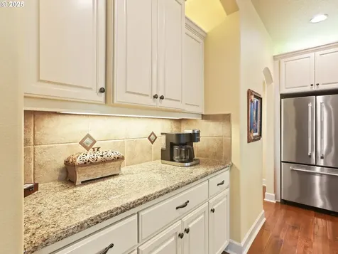 11590 SE Aerie Crescent Road Happy Valley OR 97086