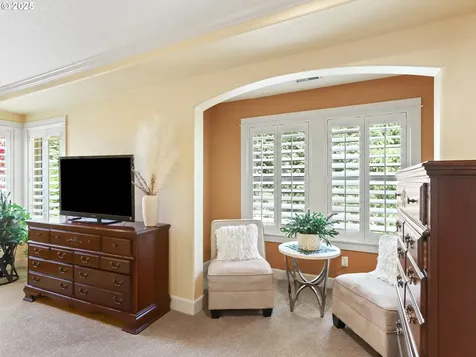 11590 SE Aerie Crescent Road Happy Valley OR 97086