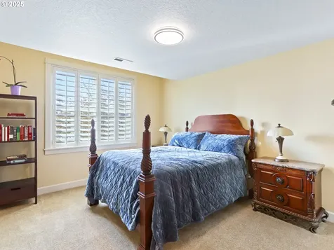 11590 SE Aerie Crescent Road Happy Valley OR 97086