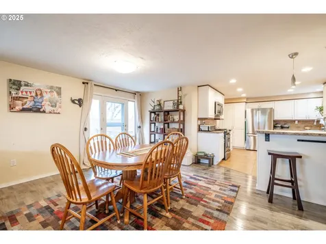 1610 Downing Drive Lebanon OR 97355