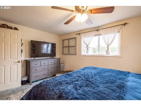 1610 Downing Drive Lebanon OR 97355