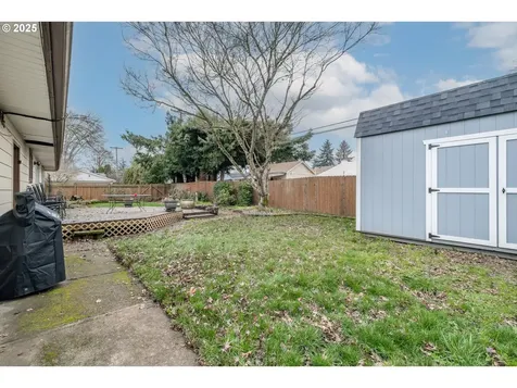 1610 Downing Drive Lebanon OR 97355