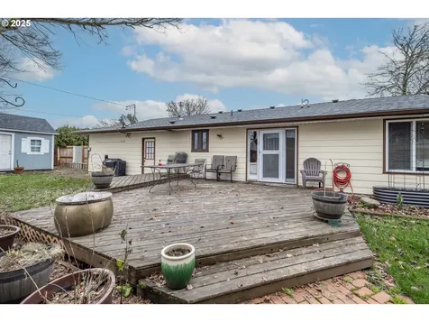 1610 Downing Drive Lebanon OR 97355