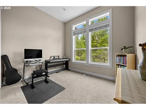 6420 SE Dunbar Drive Portland OR 97236
