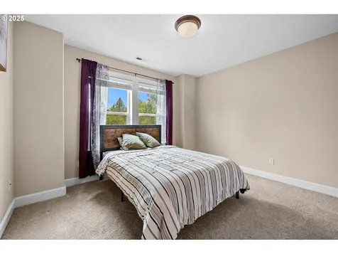 6420 SE Dunbar Drive Portland OR 97236