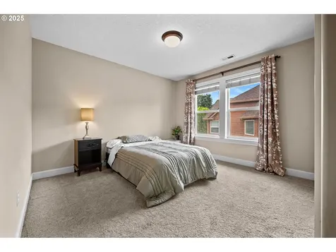 6420 SE Dunbar Drive Portland OR 97236