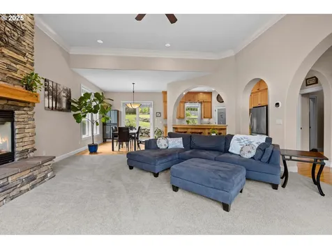 6420 SE Dunbar Drive Portland OR 97236
