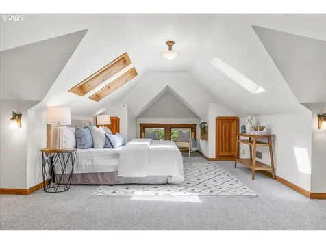 2214 SE 34th Avenue Portland OR 97214