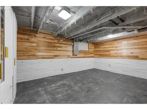 2214 SE 34th Avenue Portland OR 97214