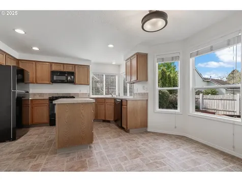 1714 SE 162nd Avenue Vancouver WA 98683