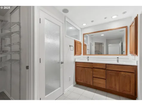 1714 SE 162nd Avenue Vancouver WA 98683