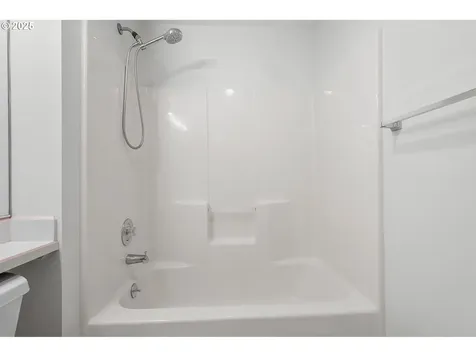1714 SE 162nd Avenue Vancouver WA 98683