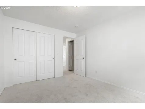 1714 SE 162nd Avenue Vancouver WA 98683