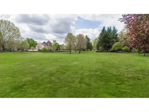 1714 SE 162nd Avenue Vancouver WA 98683