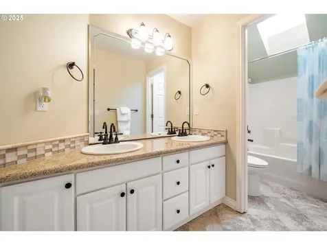 13509 NE 28th Court Vancouver WA 98686