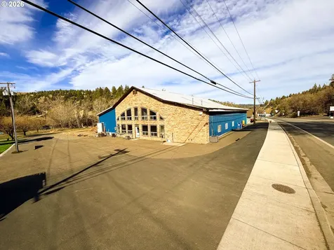 839 S Canyon Boulevard John Day OR 97845
