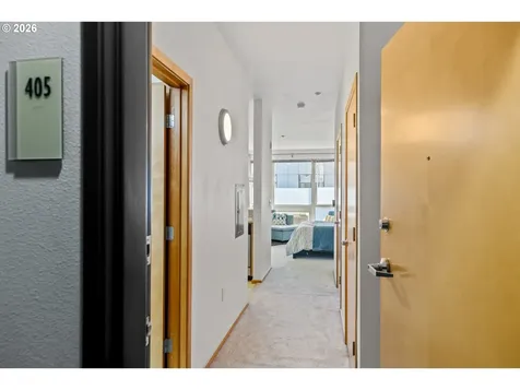 1125 NW 9th Avenue Portland OR 97209