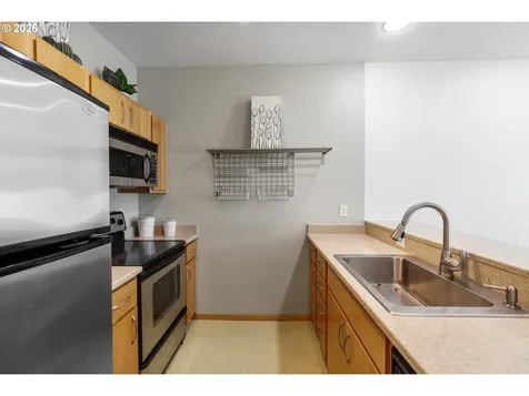 1125 NW 9th Avenue Portland OR 97209