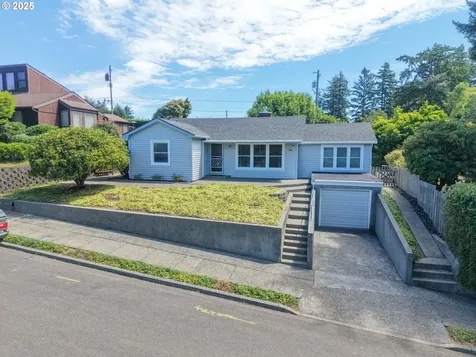 1620 N 16th Street Coos Bay OR 97420