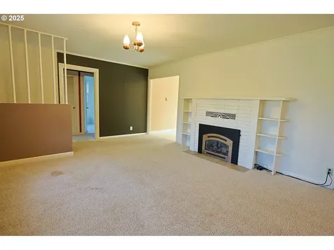 1620 N 16th Street Coos Bay OR 97420
