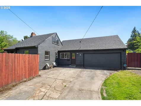 6832 NE Wygant Street Portland OR 97218
