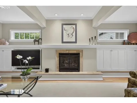 13220 S Iron Mountain Boulevard Portland OR 97219