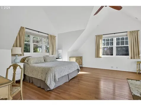 13220 S Iron Mountain Boulevard Portland OR 97219