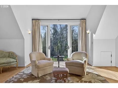 13220 S Iron Mountain Boulevard Portland OR 97219